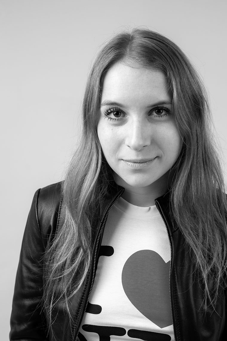 Headshot_Emily Hoffert